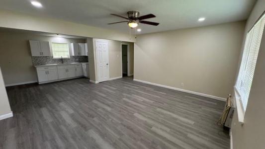 7605 Delavan Drive, Houston, Texas 77028, HOA KỲ