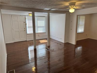 6261 Pinegrove Road, Riverdale, 乔治亚州 30274, 美国