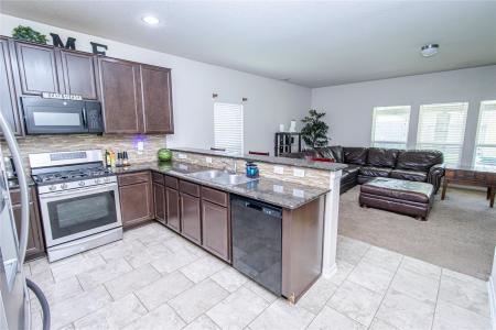 8222 Pastel Dawn Trace, Houston, Texas 77049, USA