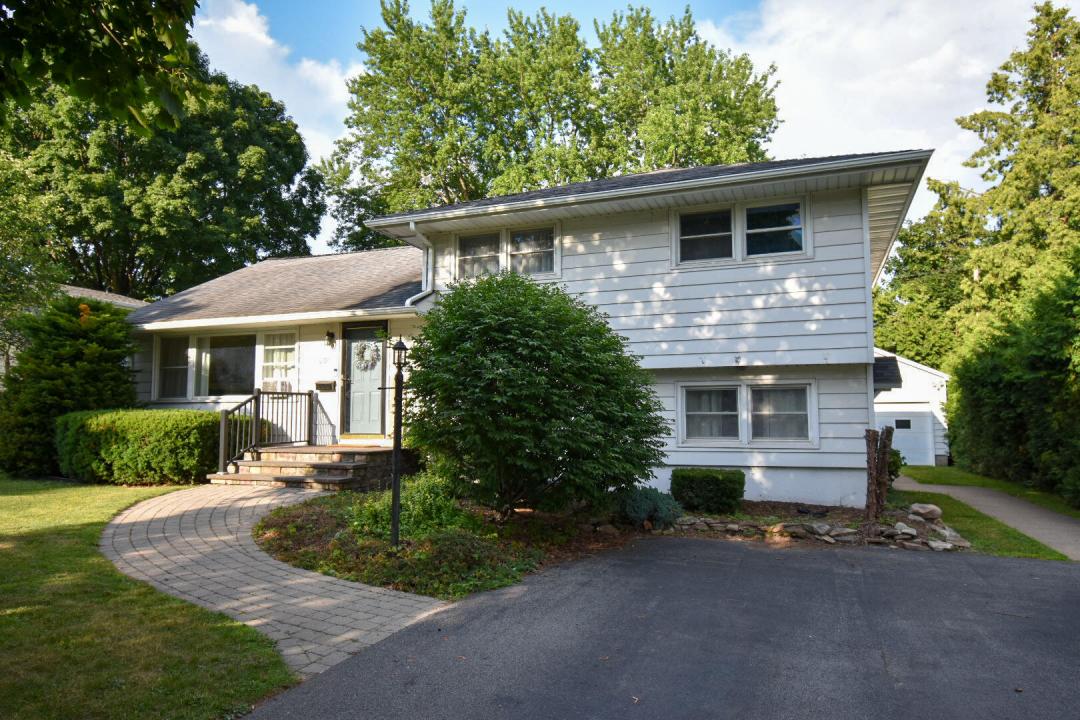 60 Prospect Avenue, Plattsburgh, New York 12901