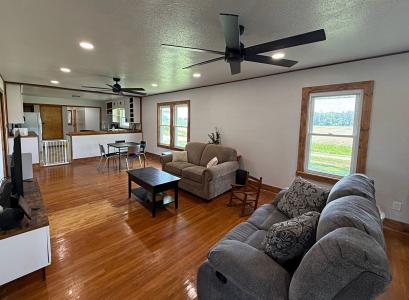 4499 S State Road 59, Linton, Indiana 47441, USA