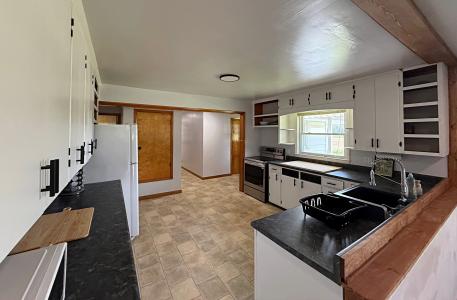 4499 S State Road 59, Linton, Indiana 47441, USA