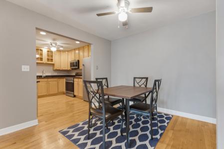 5400 Astor Ln Unit 203, Rolling Meadows, Illinois 60008, HOA KỲ