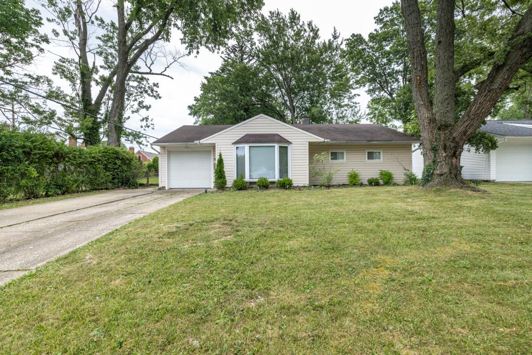 5817 Kings Hwy., Parma Heights, Ohio 44130, HOA KỲ