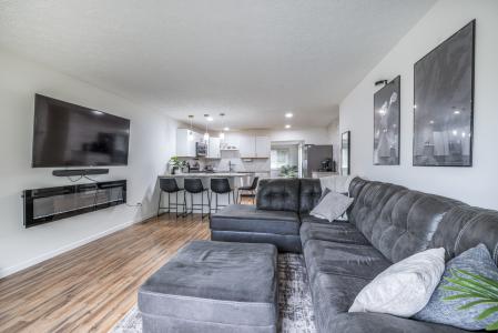 5817 Kings Hwy., Parma Heights, Ohio 44130, HOA KỲ