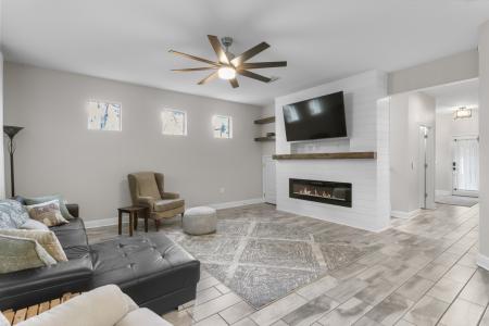 6805 Englewood Ave S, Tampa, Florida 33611