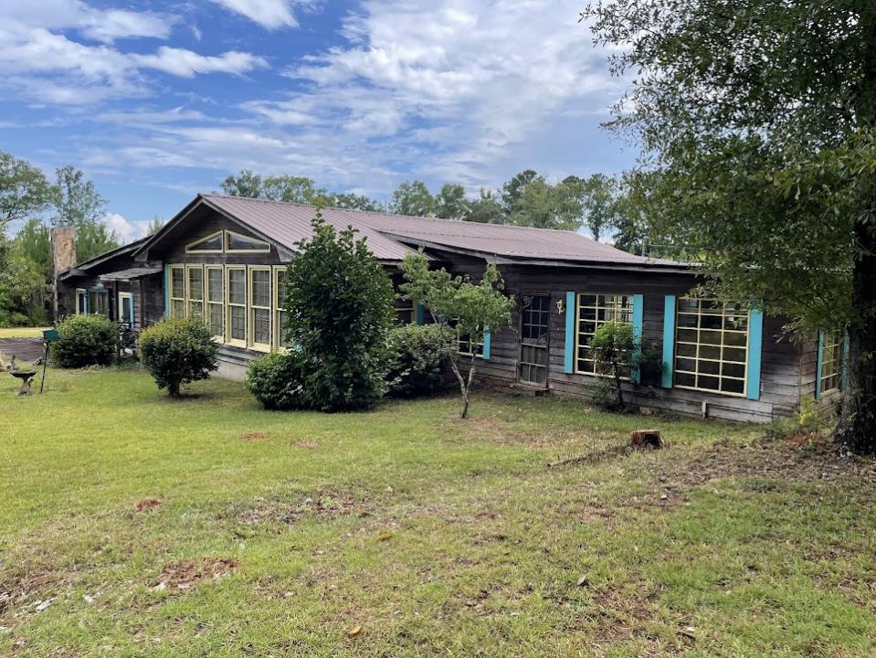 3539 15th Avenue East, Valley, Alabama 36854