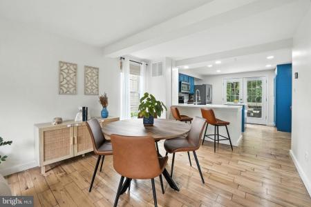 1653 Fieldthorn Drive, Reston, Wirginia 20194, USA