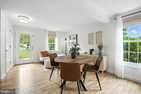 1653 Fieldthorn Drive, Reston, Wirginia 20194, USA