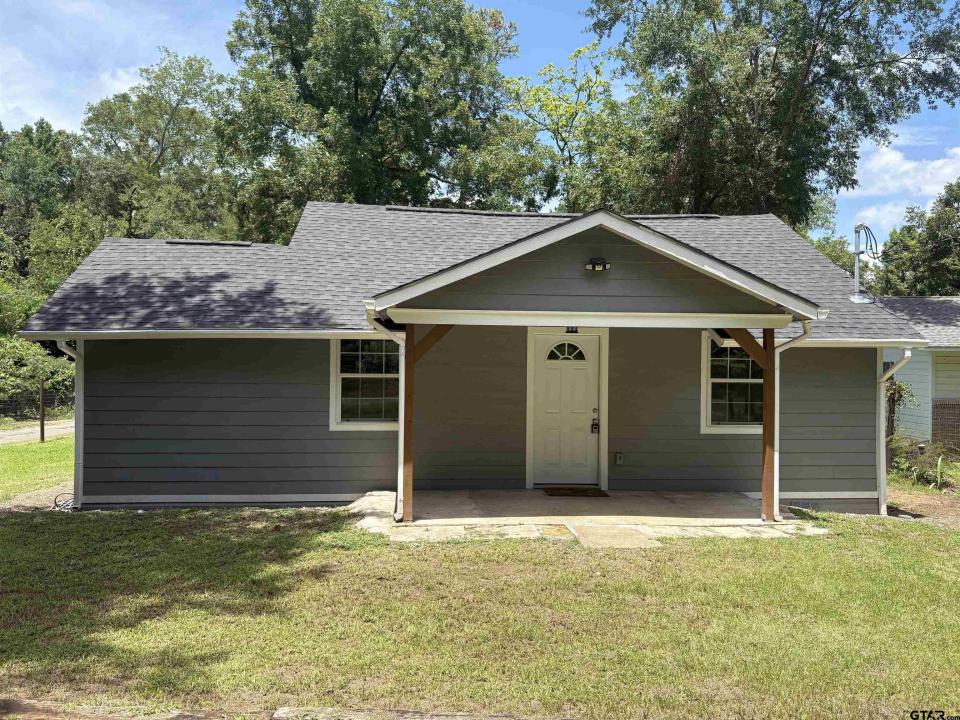 816 NEWSOME, Gilmer, Texas 75644, Estados Unidos