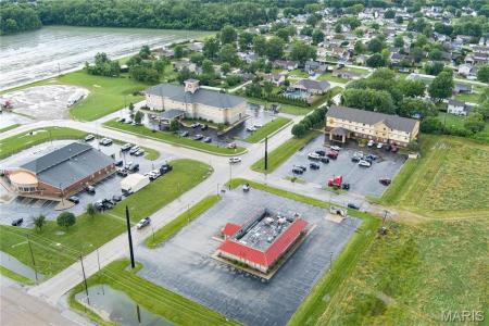 4111 Timberlake Drive, Pontoon Beach, Illinois 62040, Estados Unidos