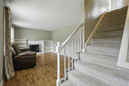 5 Judy Cir, Franklin, Massachusetts 02038, USA