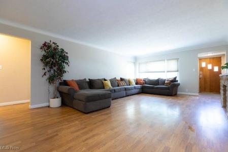 4045 Colony Road, South Euclid, Ohio 44121, HOA KỲ