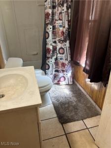 737 E 165th Street, Cleveland, Ohio 44110, Estados Unidos