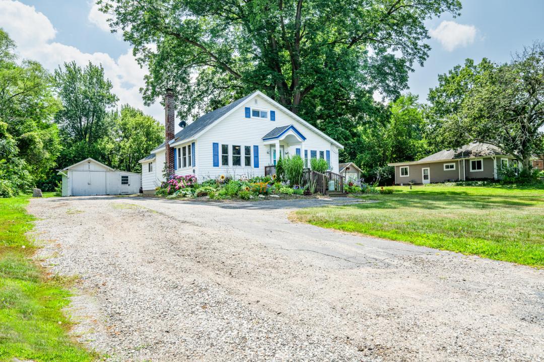 7364 Red Arrow Highway, Watervliet, Michigan 49098, Stati Uniti