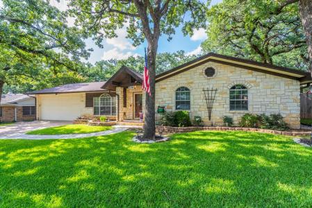 604 Brookview Drive, Hurst, Texas 76054, Estados Unidos