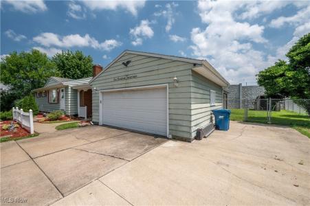 117 S Inglewood Avenue, Austintown, Ohio 44515, USA
