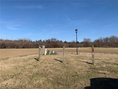 V/L- Lake Breeze Drive, Huron, Ohio 44839, USA