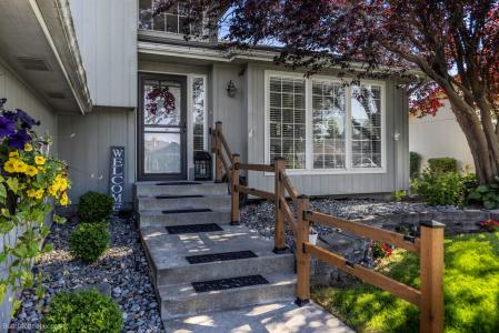 1612 E SHARPSBURG Ave, Spokane, Washington 99217, Estados Unidos