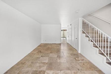 315 S Mollison Ave , 2, El Cajon, קליפורניה 92020, ארצות הברית של אמריקה