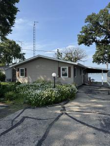 N8238 Stoney Point Road, Beaver Dam, Wisconsin 53916