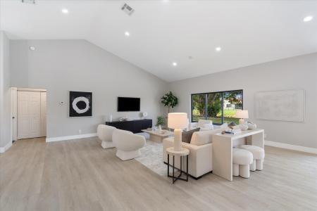 9471 Sun Pointe Drive, Boynton Beach, Флорида 33437, Соединенные Штаты