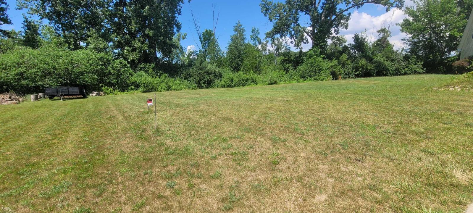880 Barren Oaks, Pontiac, Michigan 48341, Estados Unidos