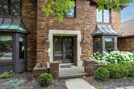 16123 Nola Drive, Livonia, Michigan 48154, USA