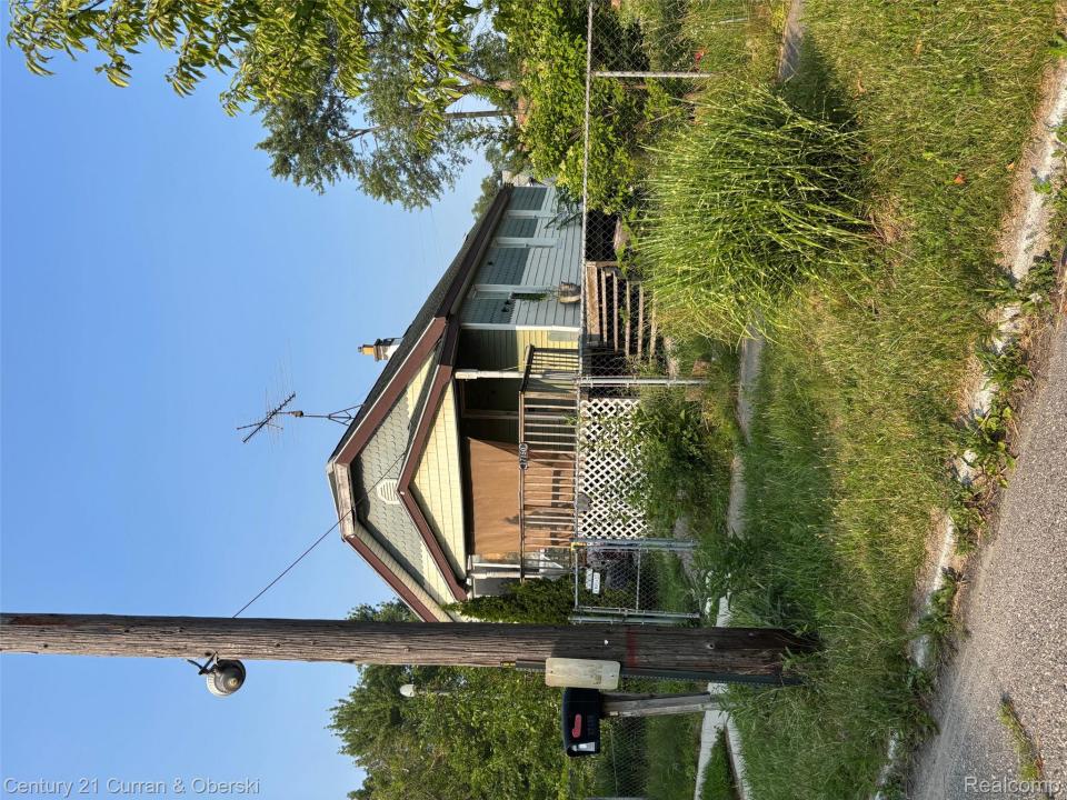 17150 Orleans Street, Detroit, Michigan 48203, USA
