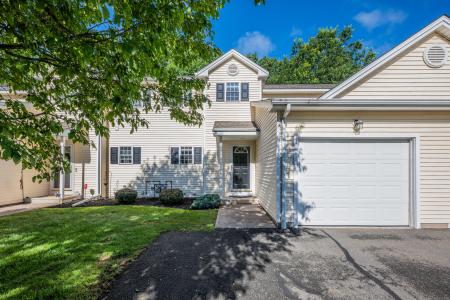 135 New Britain Avenue 4, Plainville, كونيتيكت 06062, الولايات المتحدة