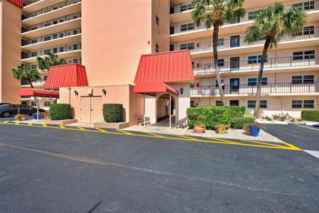 232 Saint Augustine Avenue , 105, Venice, Florida 34285, USA