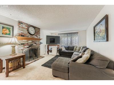 2653 SW 18th PL, Gresham, Oregon 97080