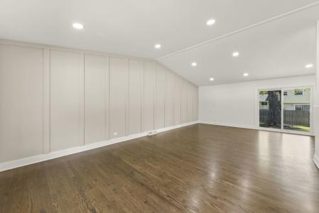 517 N Winston Drive, Palatine, Illinois 60074, Stati Uniti