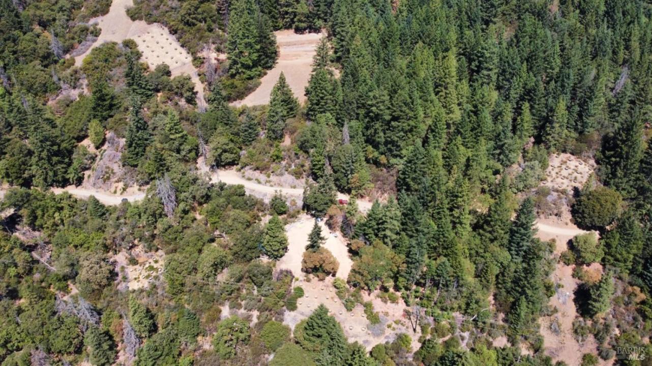 18040 Tomki Rd, Willits, カリフォルニア 95490, アメリカ合衆国