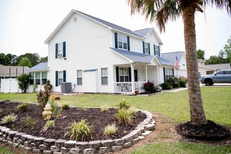 2216 Seaford Dr., Longs, South Carolina 29568, Stati Uniti