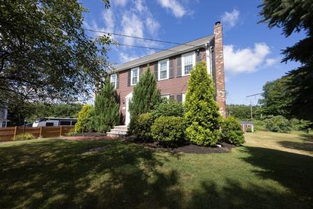 110 Cobblestone Lane, Bridgewater, Massachusetts 02324, États-Unis