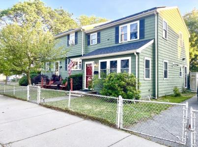 97-99 Lyme St., Malden, Massachusetts 02148, USA