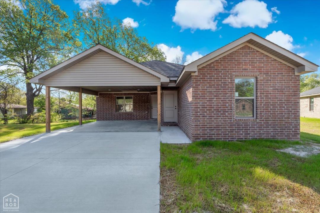 105 Weston Cove, Brookland, Arkansas 72417, USA