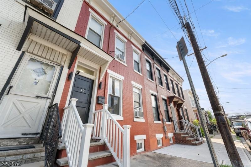 39 Emmet St, Newark City, New Jersey 07114, États-Unis