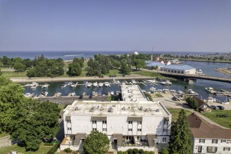 4809 5th Ave , 2, Kenosha, 위스컨신 53140, 미국