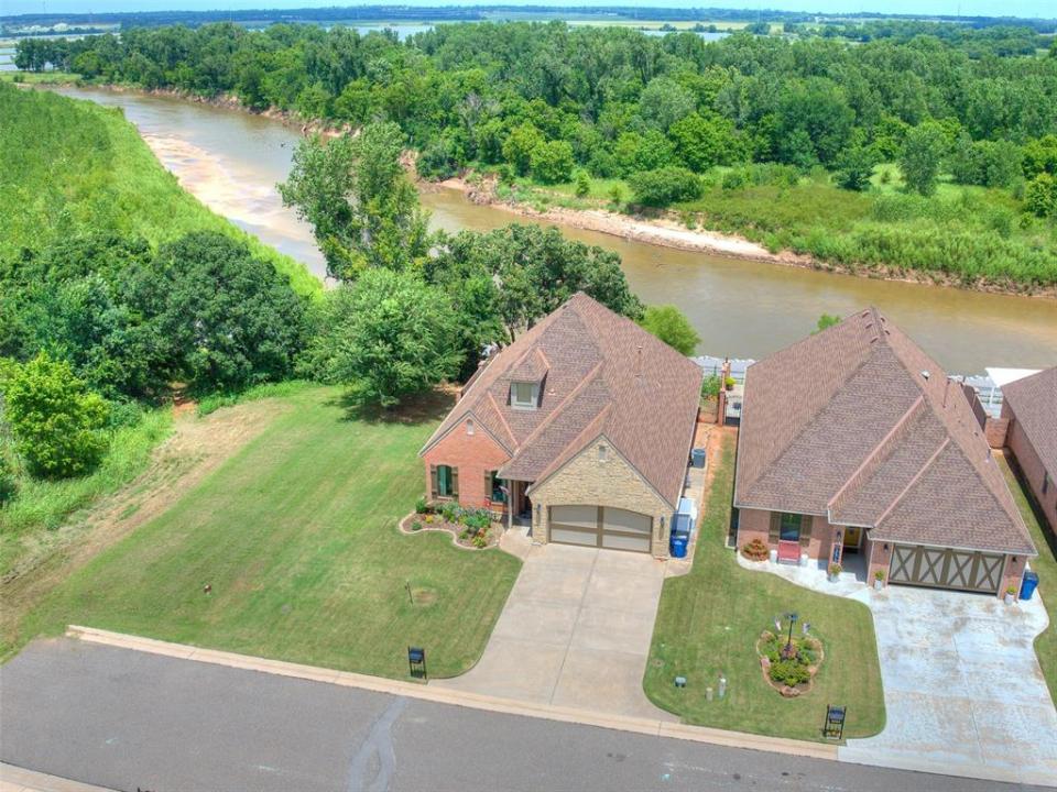 20203 Tuscany Drive, Harrah, 俄克拉荷马州 73045, 美国