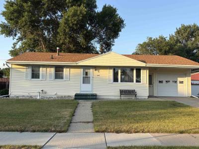 1316 Sunset Boulevard, Minot, ND 58703-0000, USA