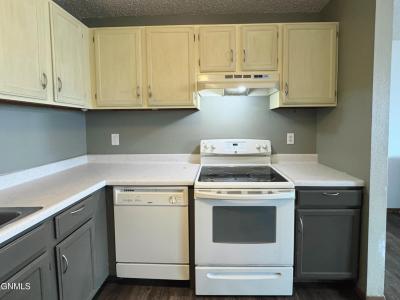 1112 Portland Drive, Bismarck, Dakota Du Nord 58504, États-Unis