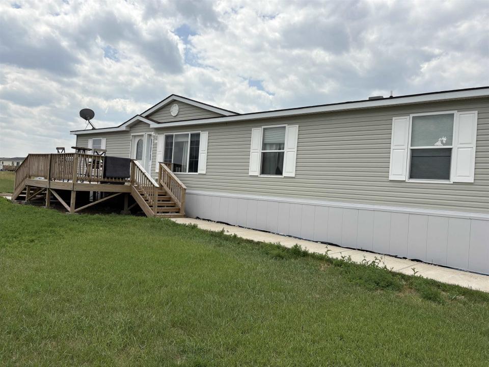 861 Aster Loop, Minot, Dakota Du Nord 58701, États-Unis