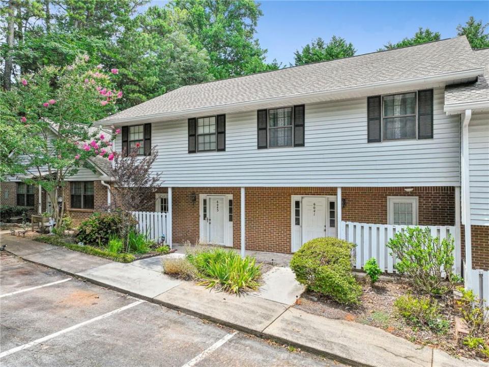 6043 Wintergreen Road, Norcross, Джорджия 30093, Соединенные Штаты