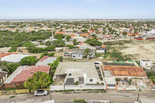 Sisalstraat 20 - Fixer Upper, Sisalstraat 20 - Fixer Upper, Oranjestad West, 아루바