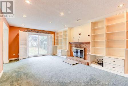 5 ASHDOWN CRESCENT, Richmond Hill (doncrest), Ontario L4B 1Z8, Canada