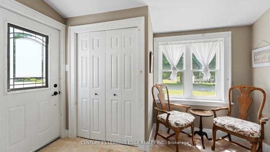 450 MARY STREET N, Gravenhurst, Ontario P1P 1G1, Canada
