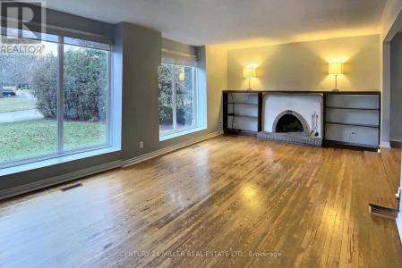 163 CASTLE CRESCENT, Oakville (fd Ford), Ontario L6J 5H4, Canada