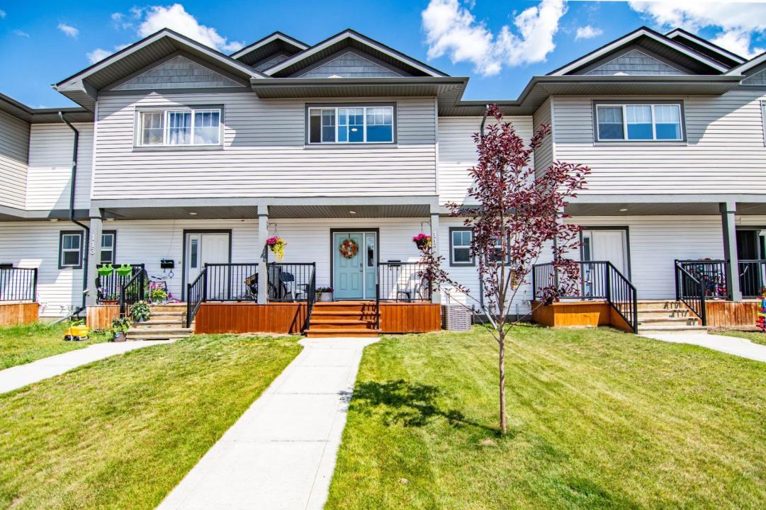 117 AVA CRESCENT, Blackfalds, Alberta T4M 0M8, Kanada